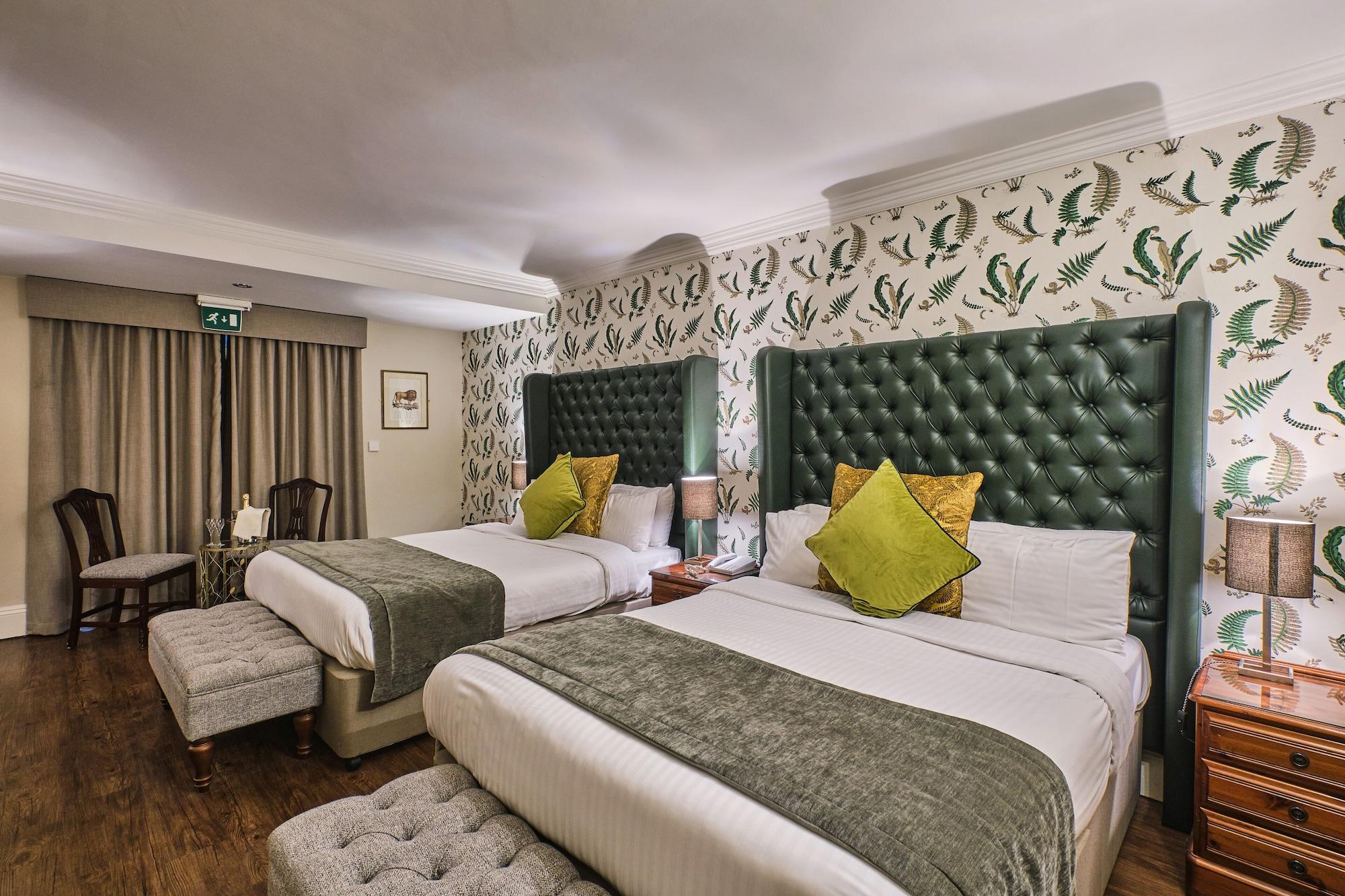 New House Country Hotel Кардиф Екстериор снимка