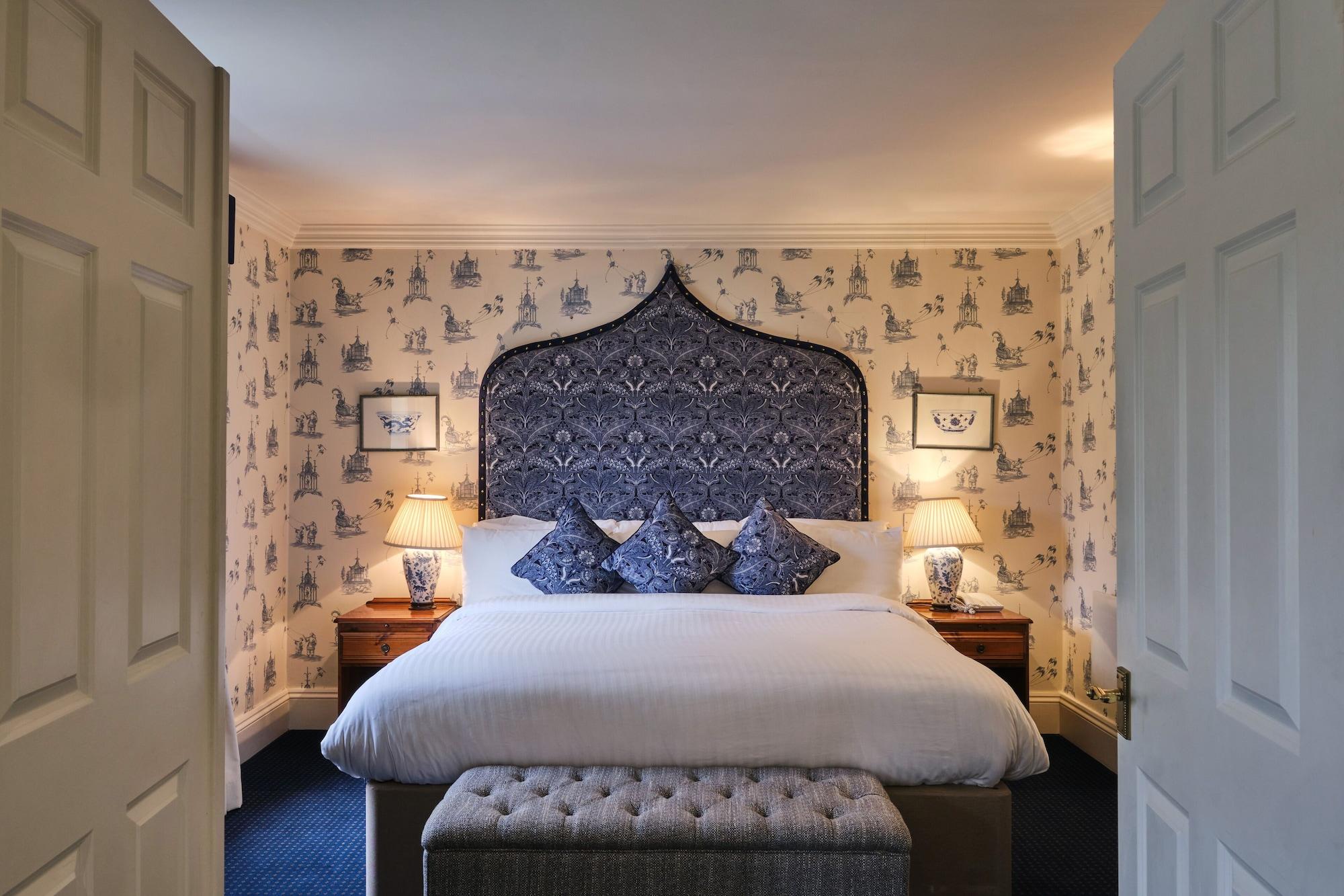 New House Country Hotel Кардиф Екстериор снимка